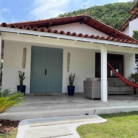Casa Praiana De Itacoatiara Niteroi Exterior photo